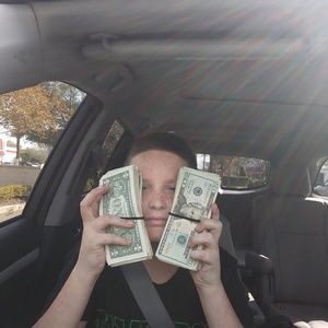 Meet your Posher, Tristen